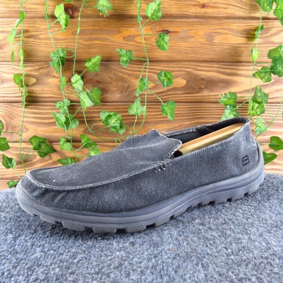 Skechers Men's Relaxed Fit Memory Foam Slip-On Black Fabric Size 13 Medium - Picture 1 of 7